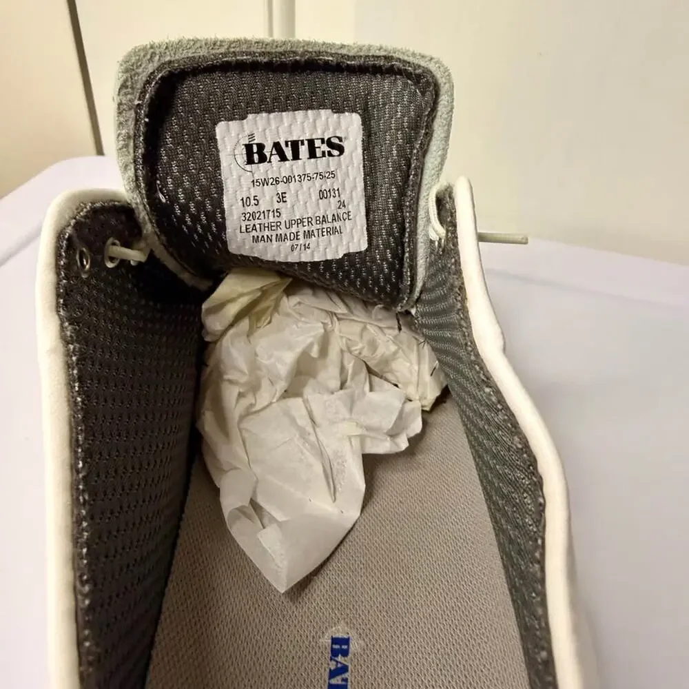 Bates White Leather Uniform Shoes Men's Size 10.5 3E Wide Like New w/ Box